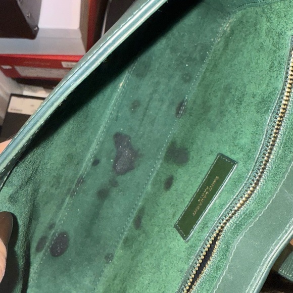 Ysl calfskin shoulder bag - Picture 11 of 11